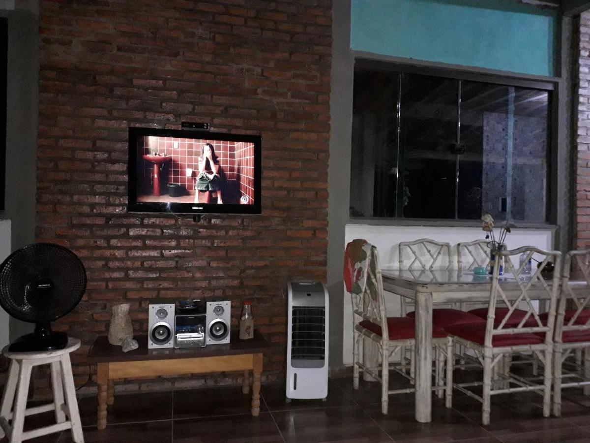Pousada Chacara Familia H Caratinga Екстер'єр фото